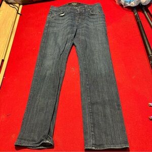 Women’s rock and Republican, dark blue wash jeans size 33